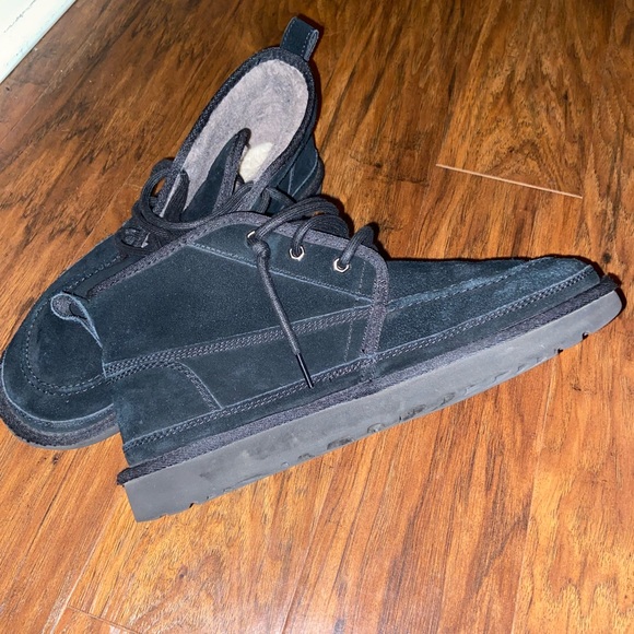Men’s Ugg Neumel Moc Boots - Picture 4 of 7